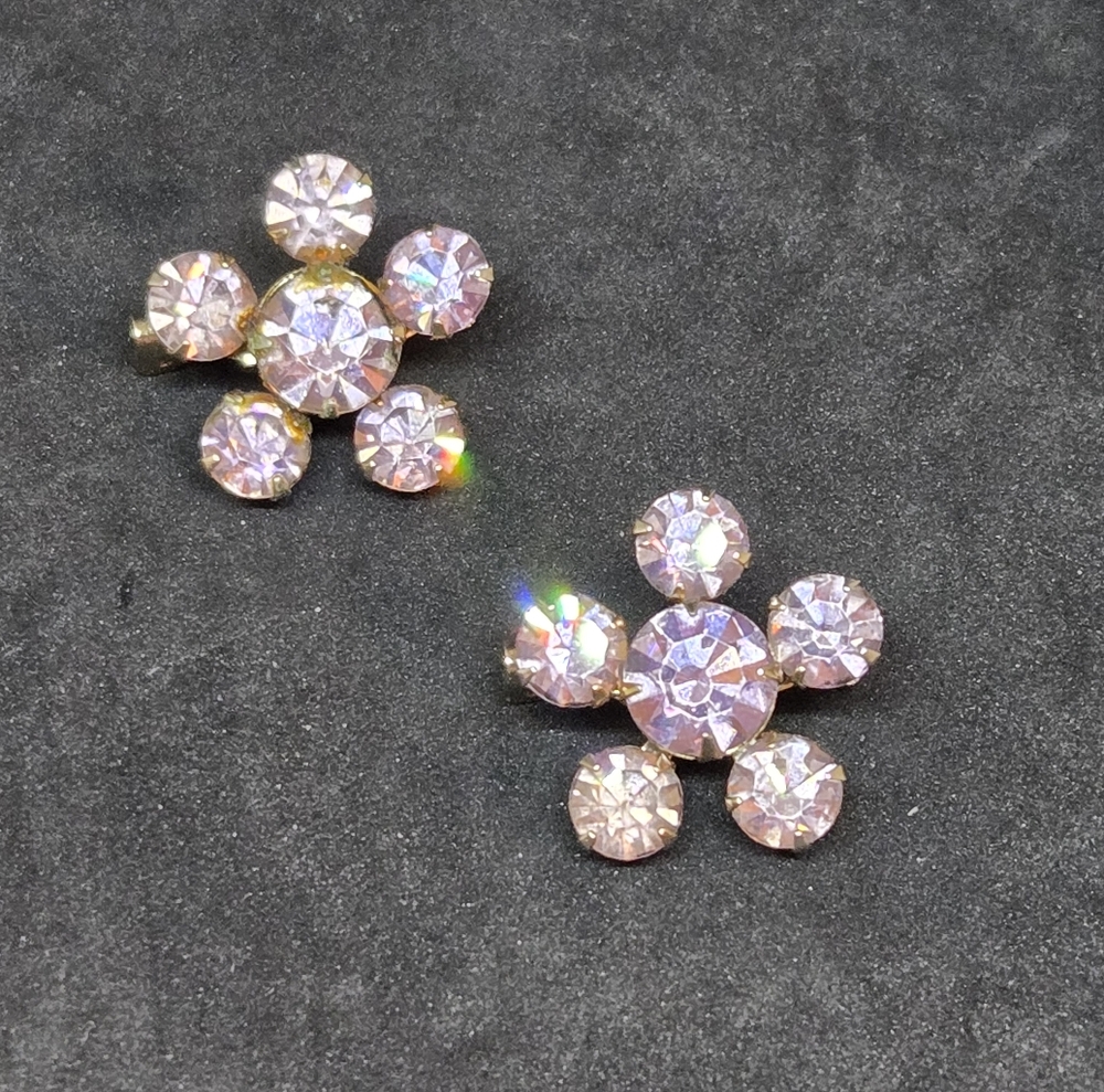Vintage Purple Rhinestone Star Pair Brooches Pins